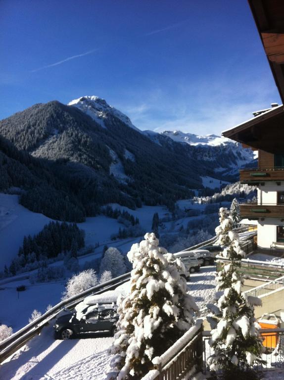 Ski In-Ski Out - Gaestehaeuser Saalbach-Hinterglemm - Wallegghof Christianhof Kültér fotó