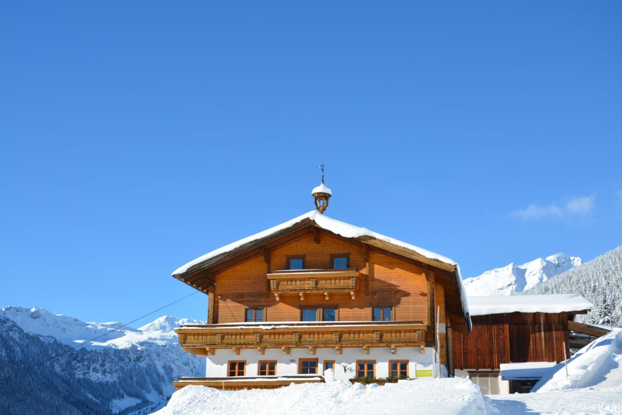 Ski In-Ski Out - Gaestehaeuser Saalbach-Hinterglemm - Wallegghof Christianhof Kültér fotó