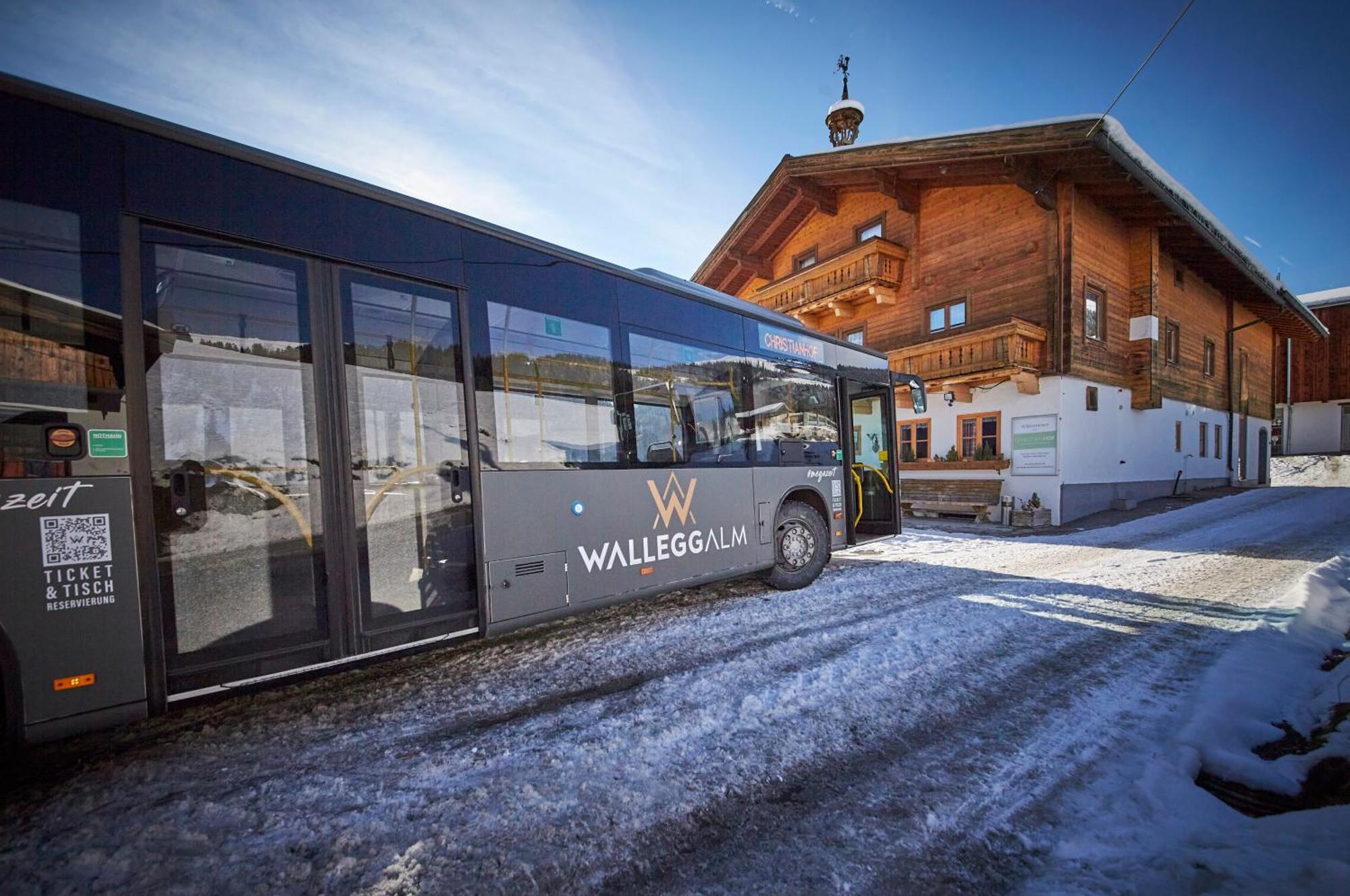 Ski In-Ski Out - Gaestehaeuser Saalbach-Hinterglemm - Wallegghof Christianhof Kültér fotó