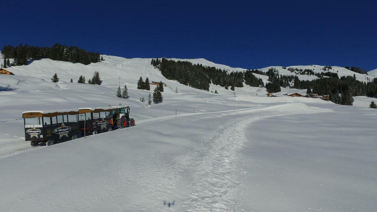 Ski In-Ski Out - Gaestehaeuser Saalbach-Hinterglemm - Wallegghof Christianhof Kültér fotó
